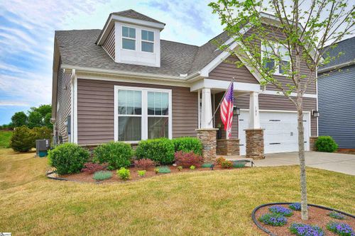 105 Foxbank Cir, Greer, SC, 29651-7321 | Card Image