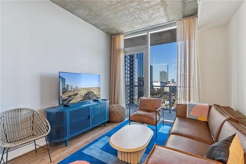 2703-48 East Ave, Austin, TX, 78701-4317 | Card Image