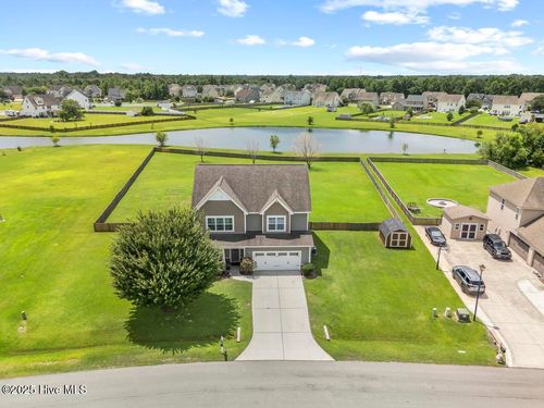 407 Fawns Creek Chase, Jacksonville, NC, 28540-4806 | Card Image