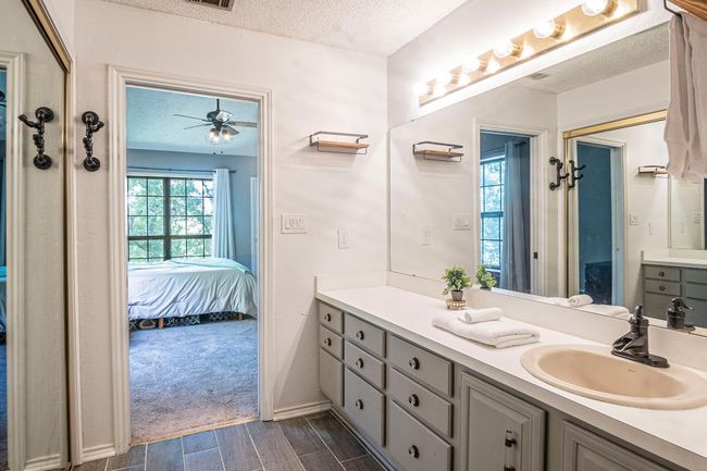 4516 Forestgate Dr, Condo with 3 bedrooms, 2 bathrooms and null parking in Arlington TX | Image 18