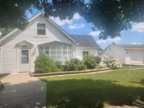 3319 Phillips Ave, Steger, IL, 60475-1119 | Card Image