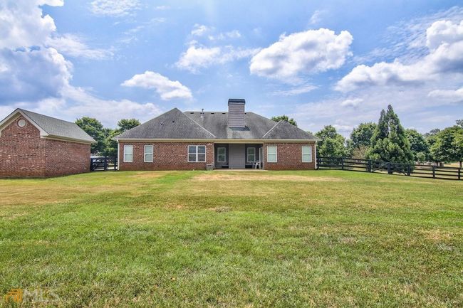 1204 White Columns Dr, House other with 3 bedrooms, 3 bathrooms and null parking in Monroe GA | Image 12
