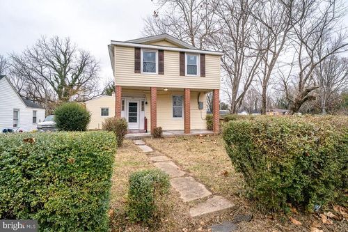 120 Charles St, Gordonsville, VA, 22942-9158 | Card Image