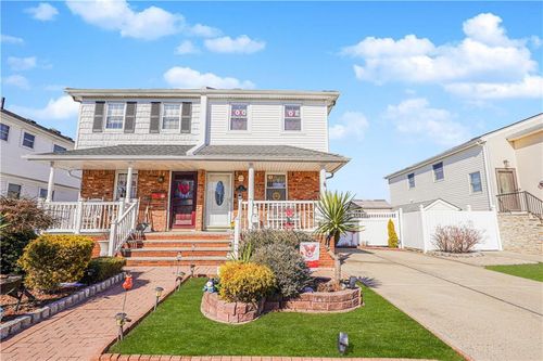 35 Dierauf Street, Staten Island, NY, 10312 | Card Image