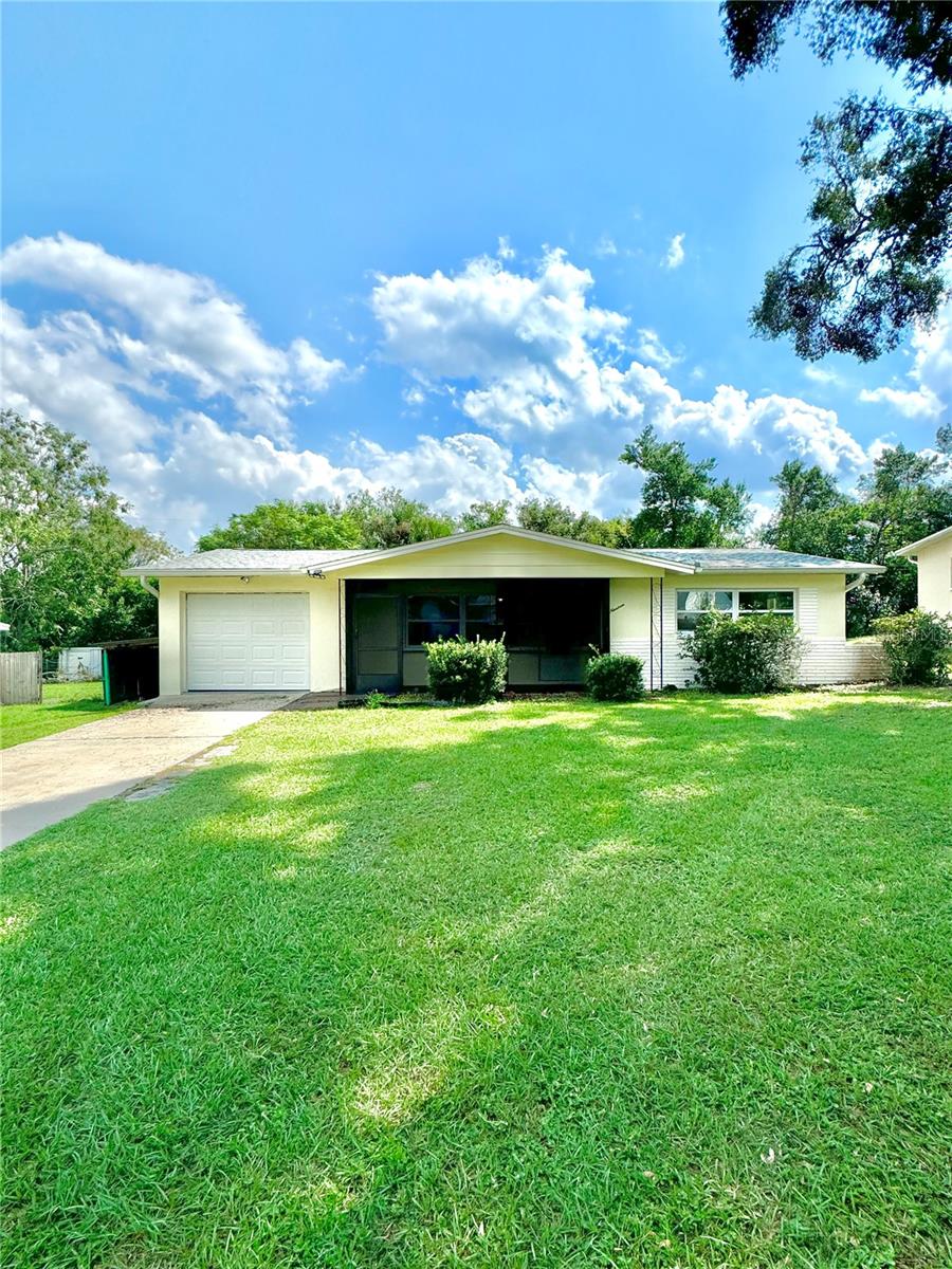 19 N Desoto Street, For Sale in BEVERLY HILLS Zoocasa