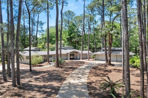 4 Palmetto Place, Hilton Head Island, SC, 29928 | Card Image