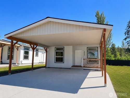 35-2073 Timber St, Enumclaw, WA, 98022-9098 | Card Image