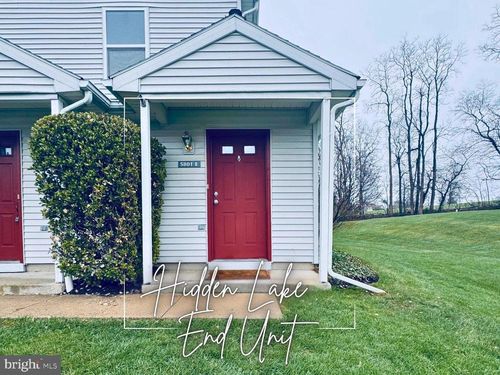 e-5801 Hidden Lake Dr, HARRISBURG, PA, 17111-4677 | Card Image