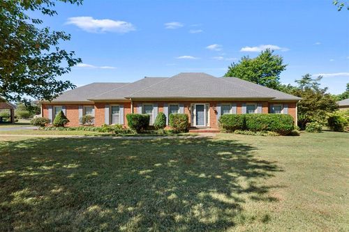 125 Silver Springs Ave, Bowling Green, KY, 42104-7585 | Card Image