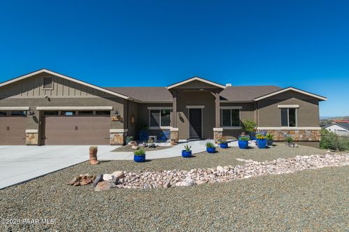 9730 N Fiorella St, Prescott Valley, AZ, 86315-9519 | Card Image