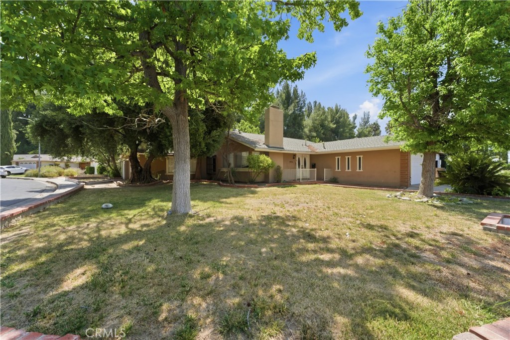 Residential in Canoga Park 5
