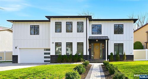 66 Knollwood Dr, Paramus, NJ, 07652-5232 | Card Image