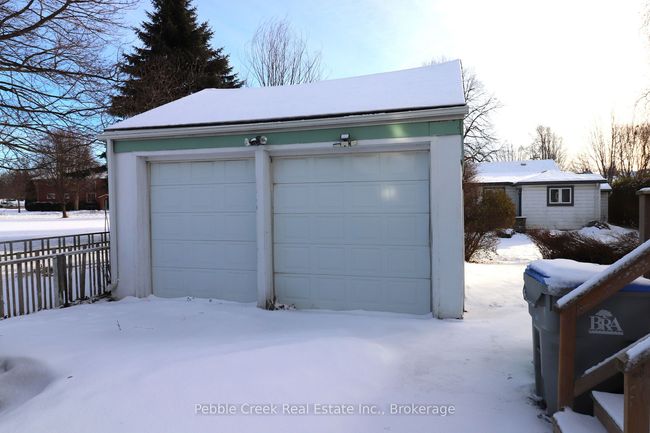 111 St Georges Cres, Home with 2 bedrooms, 2 bathrooms and 6 parking in Goderich ON | Image 24