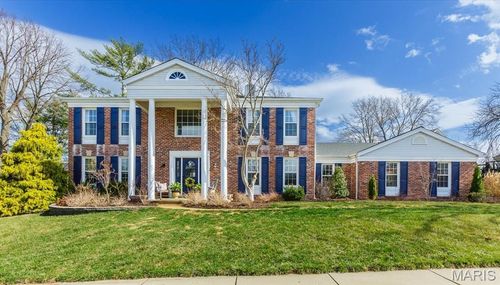 2142 Heather Glen Dr, Chesterfield, MO, 63017-5022 | Card Image