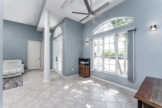 15674 Applewhite Cir, House other with 3 bedrooms, 3 bathrooms and null parking in Port Charlotte FL | Image 16