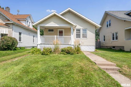 1904 30th St, Moline, IL, 61265-4351 | Card Image