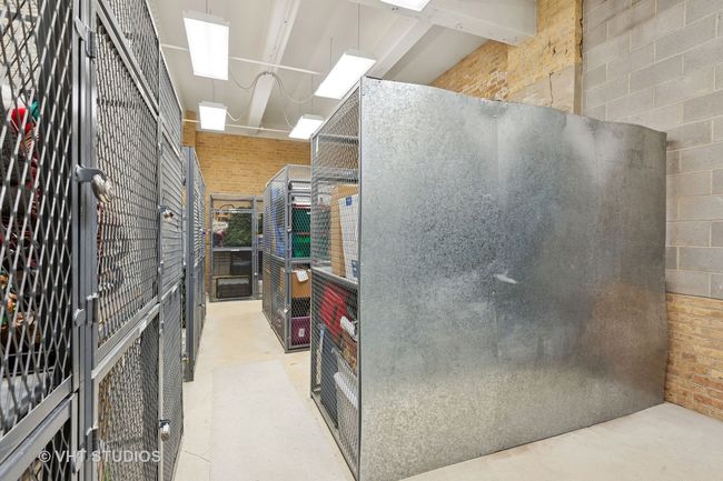APT-305 - 601 Linden Pl, Condo with 2 bedrooms, 1 bathrooms and 1 parking in Evanston IL | Image 27