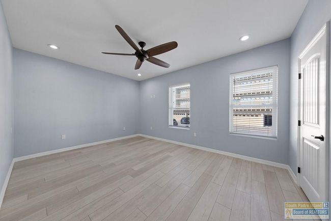 1013 Tarpon Ave, House other with 5 bedrooms, 4 bathrooms and null parking in Port Isabel TX | Image 16