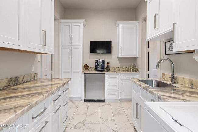 235 N Fieldspan, Scott | Image 38