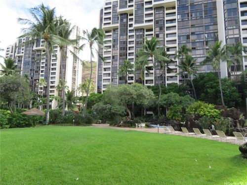 apt-1-501 Hahaione St, Honolulu, HI, 96825-1425 | Card Image