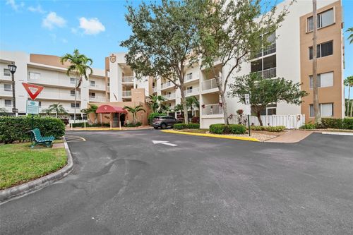 307-7780 Trent Dr, Tamarac, FL, 33321-8865 | Card Image