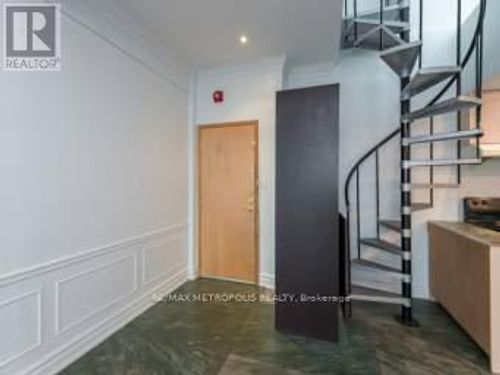 ph810-39 Kimbercroft Crt, Scarborough, ON, M1S5B5 | Card Image