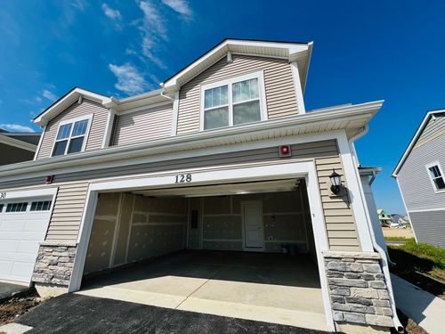 128 Henderson St, Oswego, IL, 60543 | Card Image