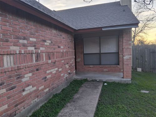 618 Rollingway Dr, Round Rock, TX, 78681-3788 | Card Image