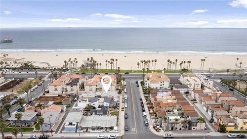 apt-c-114 10th St, Huntington Beach, CA, 92648-4835 | Card Image