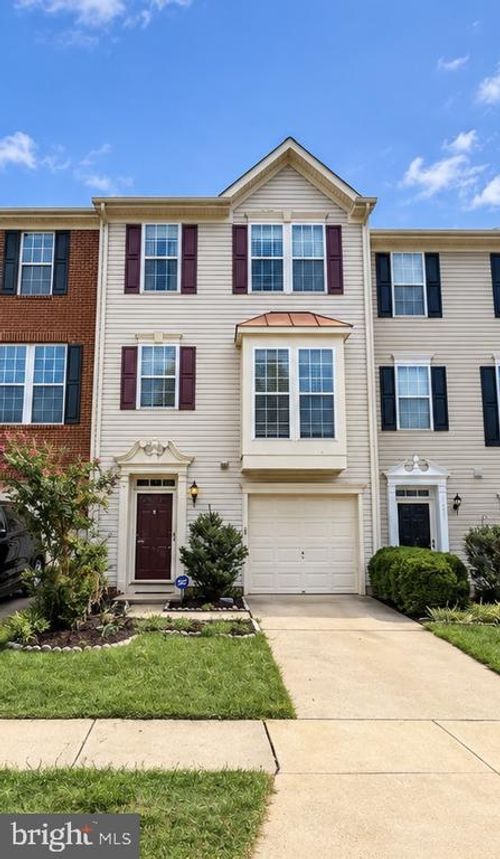 1469 Fawn Hollow Ln, WOODBRIDGE, VA, 22191-5519 | Card Image