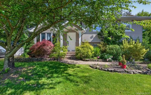 137 Ketay Dr S, East Northport, NY, 11731-5016 | Card Image