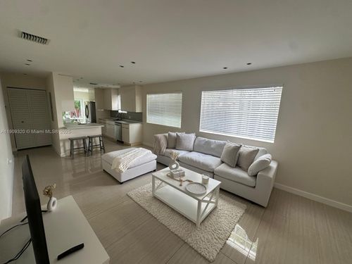 9464 Abbott Ave, Surfside, FL, 33154-2806 | Card Image