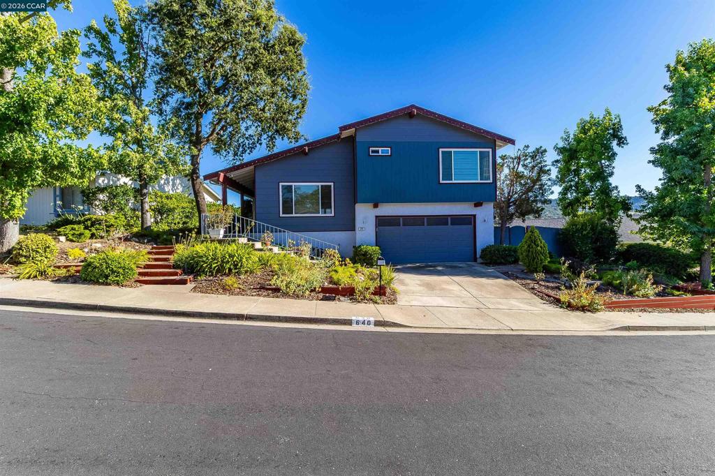 Residential in Martinez 3