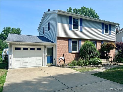 30 Joanie Ln, Amherst, NY, 14228-1917 | Card Image