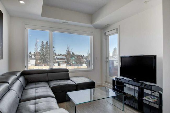 305 - 3450 19 Street Sw, Home with 1 bedrooms, 1 bathrooms and 1 parking in Calgary AB | Image 12