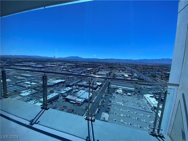 3119 - 4381 W Flamingo Rd, Home with 0 bedrooms, 1 bathrooms and null parking in Las Vegas NV | Image 10