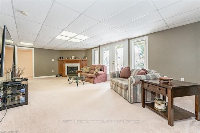 14 Currie Dr, House other with 5 bedrooms, 3 bathrooms and 6 parking in Morriston ON | Image 33