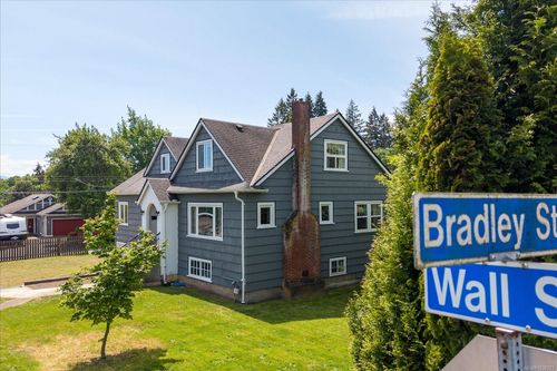 285 Wall St, Nanaimo, BC, V9S3M1 | Card Image