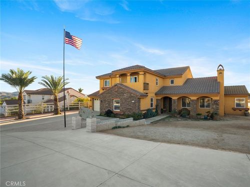 17531 Fairbreeze Ct, Riverside, CA, 92504-8848 | Card Image