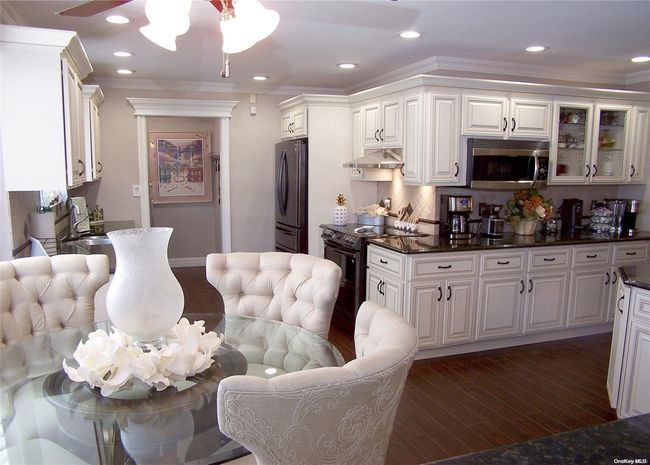Kitchen | Image 6