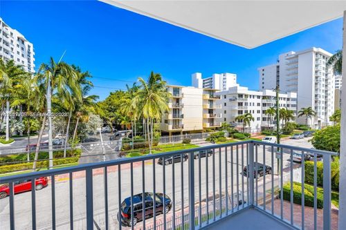 302-1674 Bay Rd, Miami Beach, FL, 33139 | Card Image