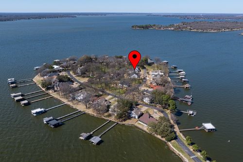 649 Enchanted Isles Dr, Mabank, TX, 75156-9077 | Card Image