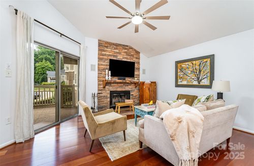 unit-b-5011 Sharon Rd, Charlotte, NC, 28210-4769 | Card Image