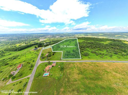9 Ahrens Rd, Cortland, NY, 13045 | Card Image