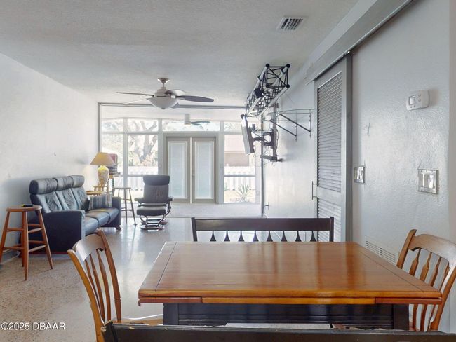 650 S Pine St, House other with 3 bedrooms, 2 bathrooms and null parking in NEW SMYRNA BEACH FL | Image 20