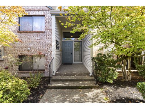 76-16354 Sw 130th Ter, King City, OR, 97224-3012 | Card Image