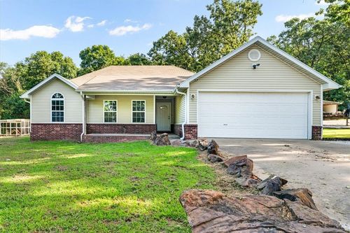 18336 E Holt Rd, Lincoln, AR, 72744-9795 | Card Image