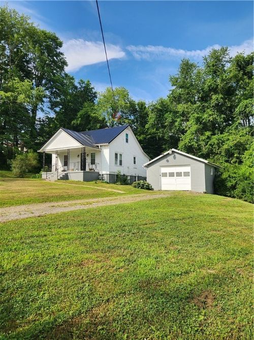 311 Nemacolin Way, Carmichaels, PA, 15320-1127 | Card Image