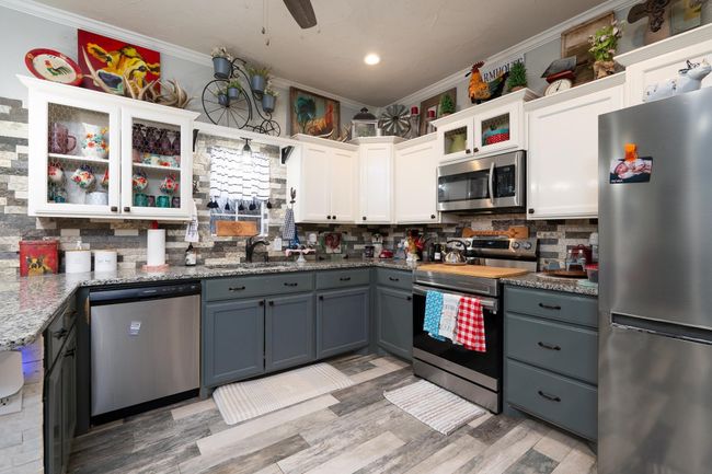 7761 County Road 241, House other with 2 bedrooms, 2 bathrooms and null parking in Clyde TX | Image 6