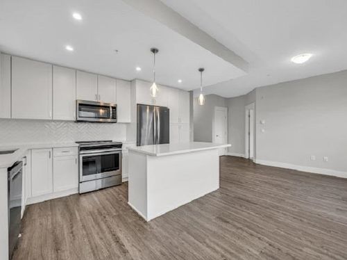 4301-2180 Kelly Avenue, Port Coquitlam, BC, V3C0L1 | Card Image